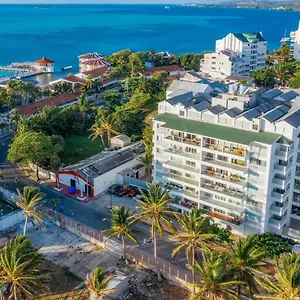 Nuevos Hermosos 1 Cuadra De La Playa Apartamento